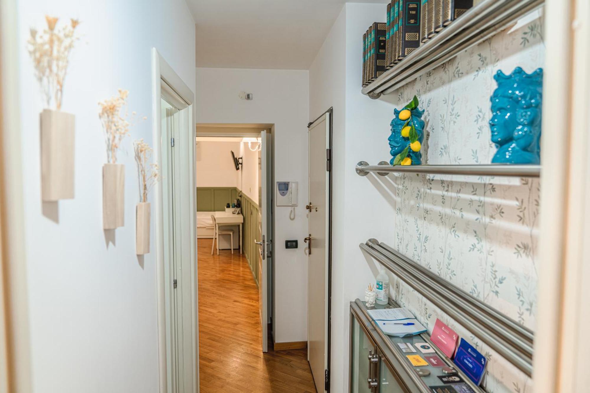 Sant'Eligio Apartments & Rooms ปาแลร์โม ภายนอก รูปภาพ