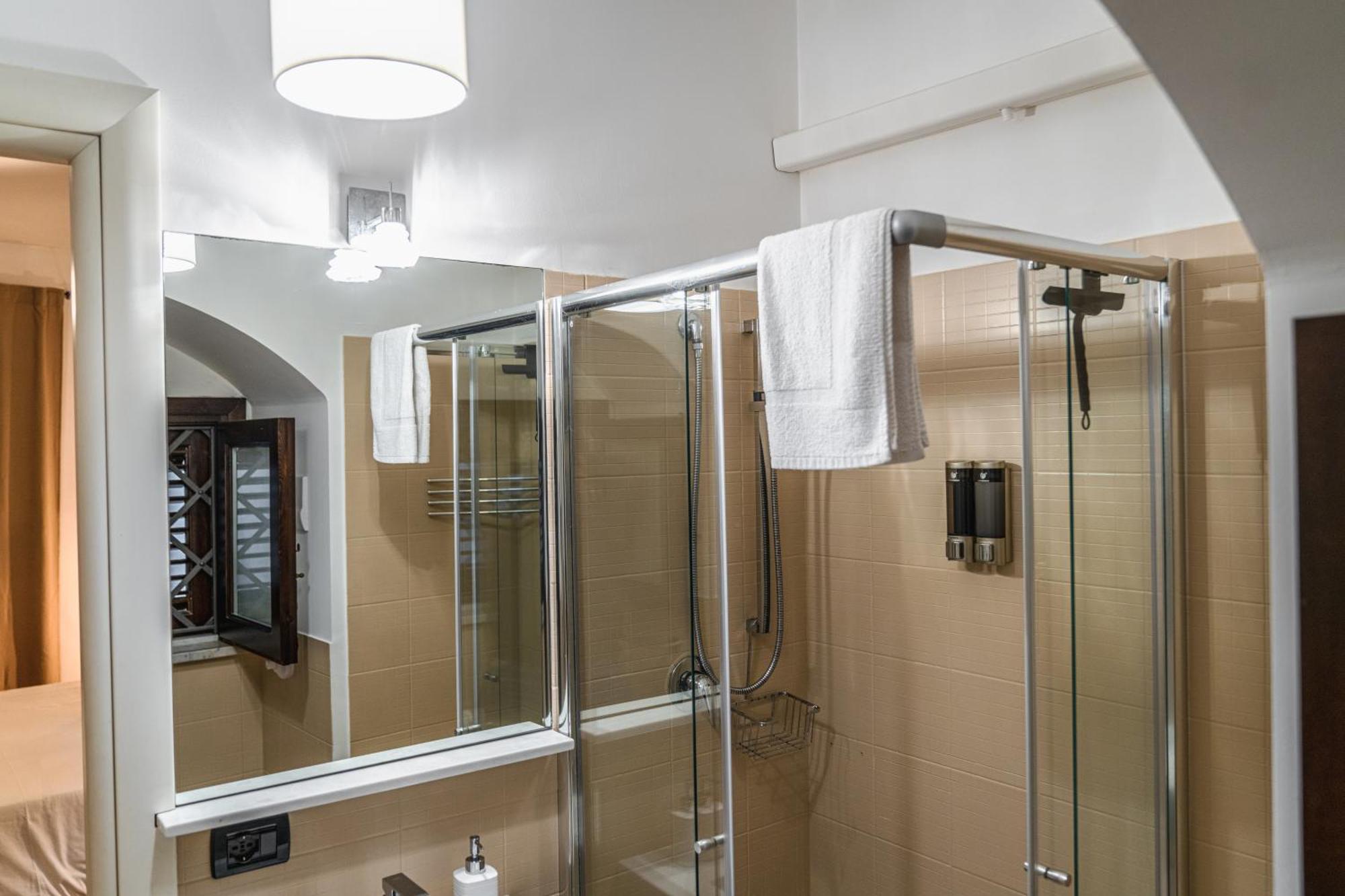 Sant'Eligio Apartments & Rooms ปาแลร์โม ภายนอก รูปภาพ