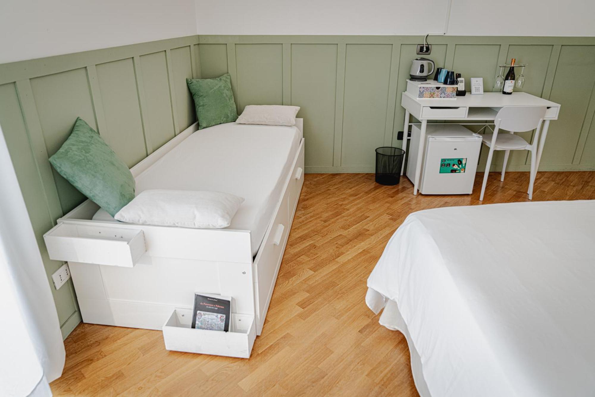 Sant'Eligio Apartments & Rooms ปาแลร์โม ภายนอก รูปภาพ